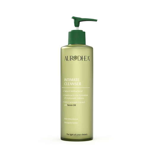Neem Oil Intimate Cleanser - 260 ml Enriched with Camomile extract