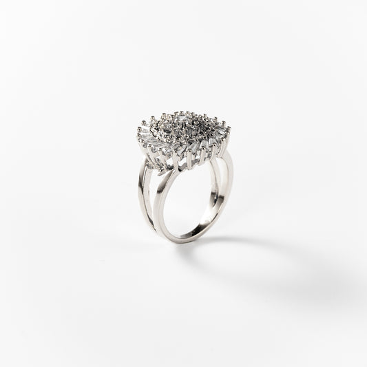 Rhodium-plated metal Sparkling whirl ring
